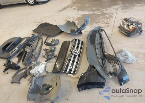 2018 Volkswagen Atlas 3.6L V6 Sel from USA, damaged, VIN 1V2RR2CA9JC562197